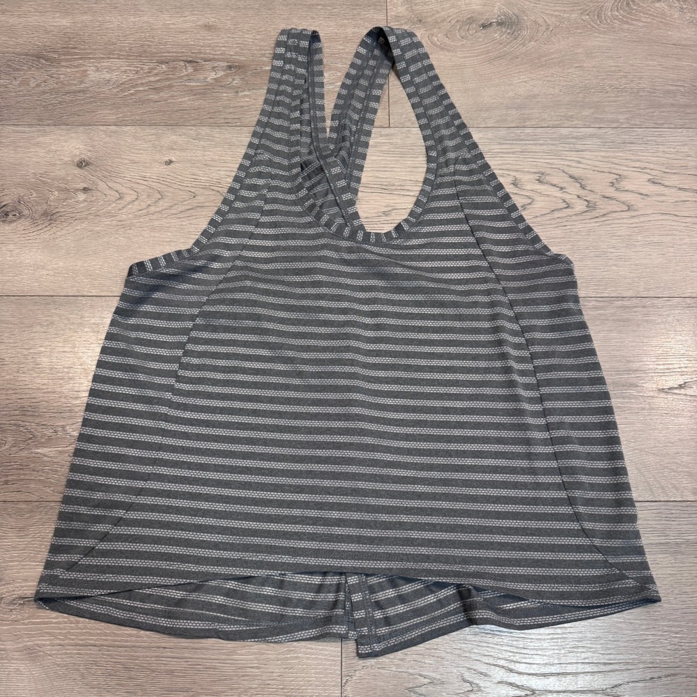 Zyia Active Womens XXXL Gray Striped Open Cross Back Athletic Tank Top